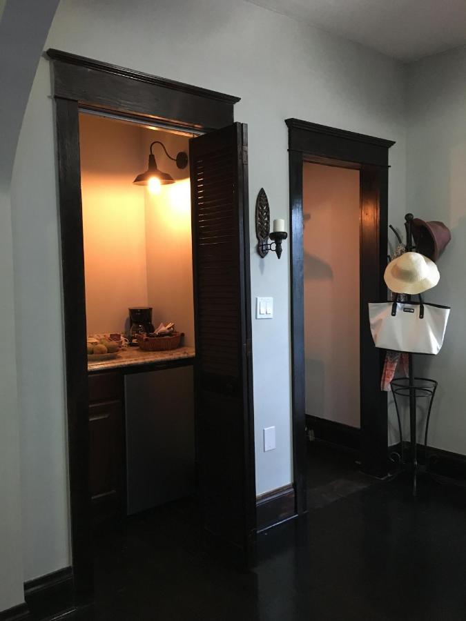 Heavenly Suite In Little Havana Free Parking Miami Eksteriør billede